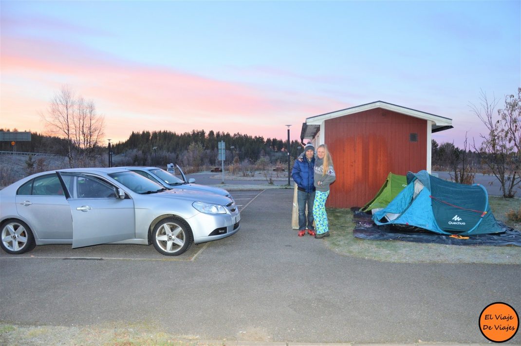 Acampar en Noruega con tienda