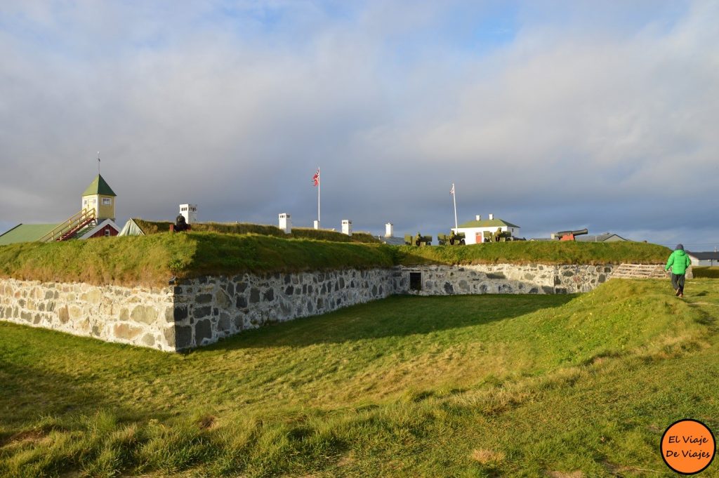 Vardø - Ciudad Pesquera con un Glorioso Pasado