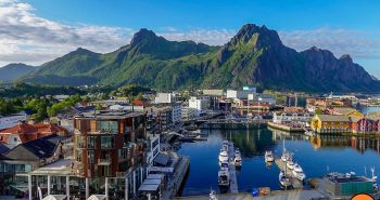 Ciudad de Svolvær en las islas Lofoten